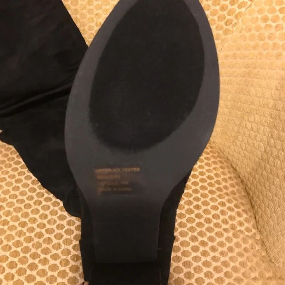 Over the knee boots - Picture 7 of 7